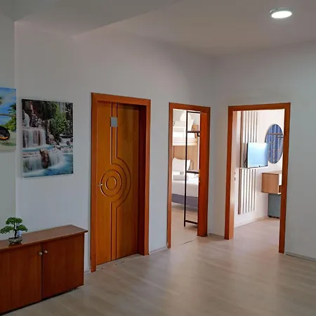 Hotel Hotel Holiday Sarande