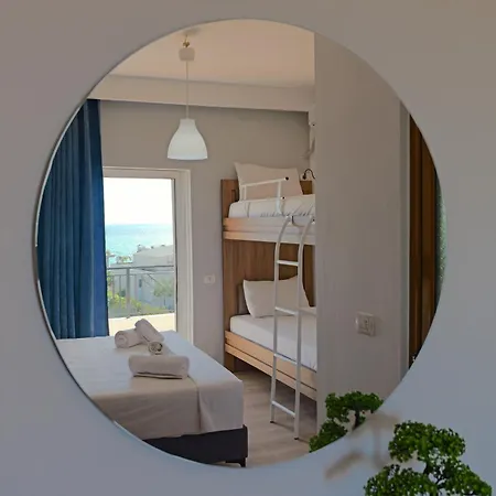 Hotel Holiday Sarande