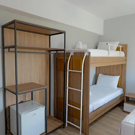 Hotel Holiday Sarande